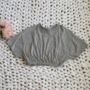 Aerie Cropped Distressed Gray Tee Size M